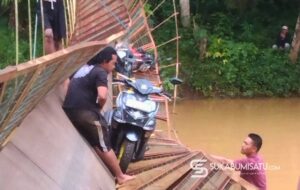 Jembatan Cibugel Ambruk Saat Warga Hendak Nyoblos Pilkades PAW Sumberjaya, 5 Orang Terluka Termasuk Anak-anak