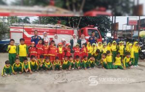 Cilik-Cilik Jadi Damkar! Siswa RA Ad-Da’wah Geruduk Pos Sektor V Cibadak, Ada Apa?