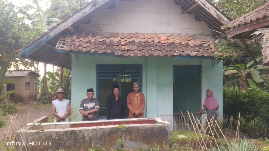 Madrasah Al-Hidayah Surade Terbengkalai Dua Tahun, Warga Berharap Perhatian Pemkab Sukabumi