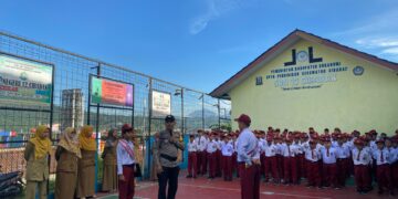 Edukasi di SDN 12 Cibadak, Polisi Tekankan Anti Bullying dan Narkoba