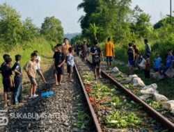 Tak Dengar Peringatan Warga, Pedagang Sayur di Parungkuda Tewas Tersenggol Kereta Api