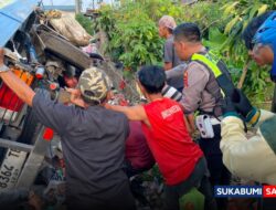 Truk Boks Hantam Kereta Api di Perlintasan Tanpa Penjaga Cibadak, Pengendara Motor Asal Sumsel Tewas Terseret