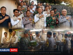 Perkuat Sinergitas, Camat dan Danramil Sagaranten Beri Kejutan Kue HUT Bhayangkara ke-80 di Mapolsek
