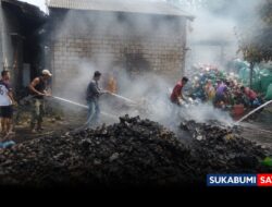 Gudang Limbah Plastik di Perbatasan Cicurug-Cidahu Ludes Terbakar, Kepanikan Warga Berbuah Aksi Gotong Royong