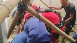 Seorang Pria Terjatuh ke Sumur 12 Meter di Cikukulu, Diduga Terpapas Gas Beracun