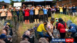 Tetesan Keringat dan Tangan-Tangan Tangguh: Saat Pejabat Hingga Warga Cidahu Menyatu Menyapu ‘Monster Sampah’ Jelang Musim Hujan