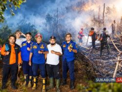 Api Mengamuk di Lahan 5000 Meter, Unit Damkar Cibadak Gerak Cepat Matikan Api