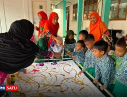 Peringati Hari Batik Nasional, Phalamartha Sukabumi Gandeng IGRA Kenalkan Batik ke Anak Usia Dini