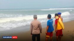 Dua Pelajar Dihantam Gelombang Laut Selatan, Satu Masih Dihanyutkan Arus