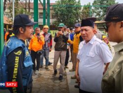 Tinjau Bencana Puting Beliung di Cicurug, Wabup Andreas Salurkan Bantuan dan Minta Warga Waspada Cuaca Ekstrem