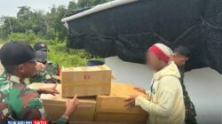 Satgas Pamtas Yonarmed 13 Bongkar Penyelundupan 160 Slop Rokok Tanpa Cukai