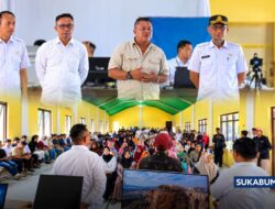 Bikin Akta hingga KTP Gratis dan Cepat, Program Sukabumi Mubarakah Disambut Haru Warga Cidahu