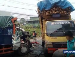 Parungkuda Macet Lagi! Truk Asal Bogor ‘Adu Bagong’ Akibat Sopir Ngantuk