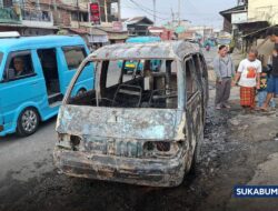 Satu Unit Angkot Jurusan Cibadak–Cisaat Terbakar di Cibolang Sukabumi, Sopir Mengalami Luka Bakar